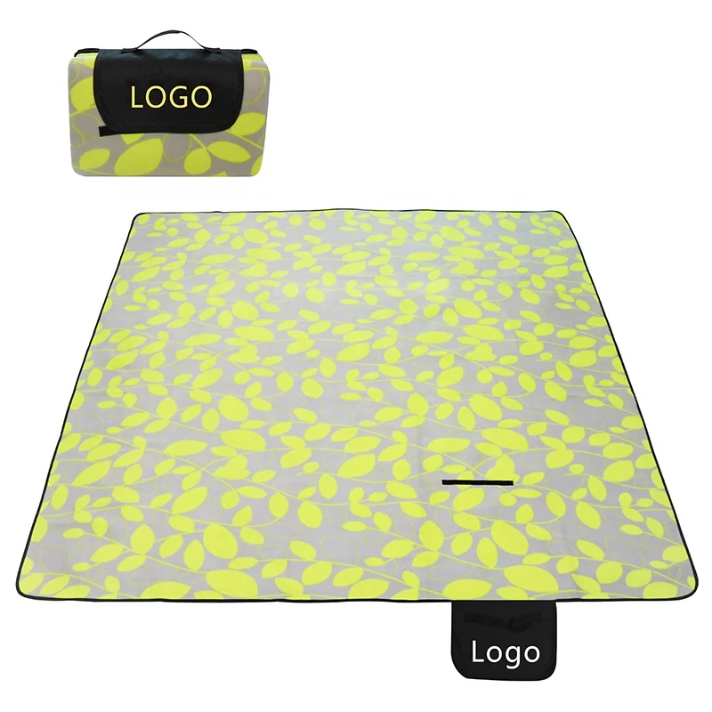 All Seasons Foam Filling Foldable Custom Waterproof Picnic Mat