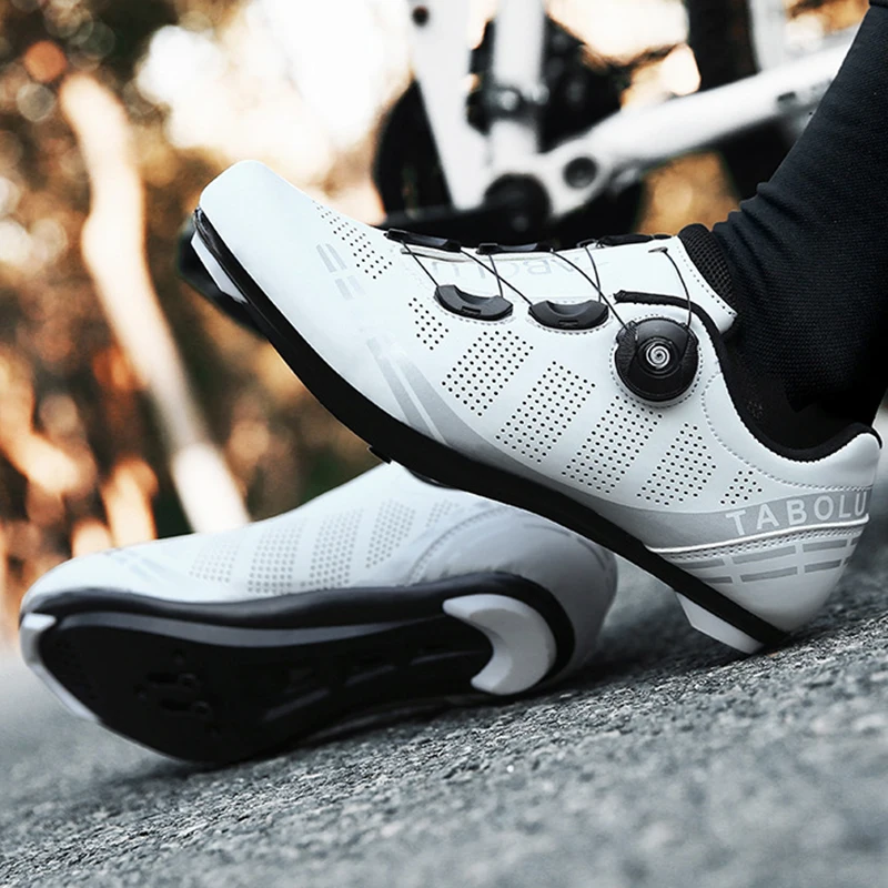 Bicycle Shoes High-Strength Lightweight Mountain Bike Road Bike Outdoor Cycling Shoes For Men And Women