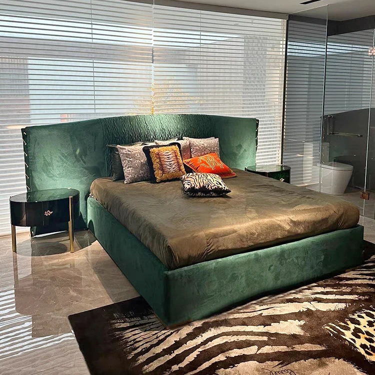 Gainsville King Size Luxury Up-holstered Beds Royal Style Noble Elegant Leather Queen Bed For Villa Apartment
