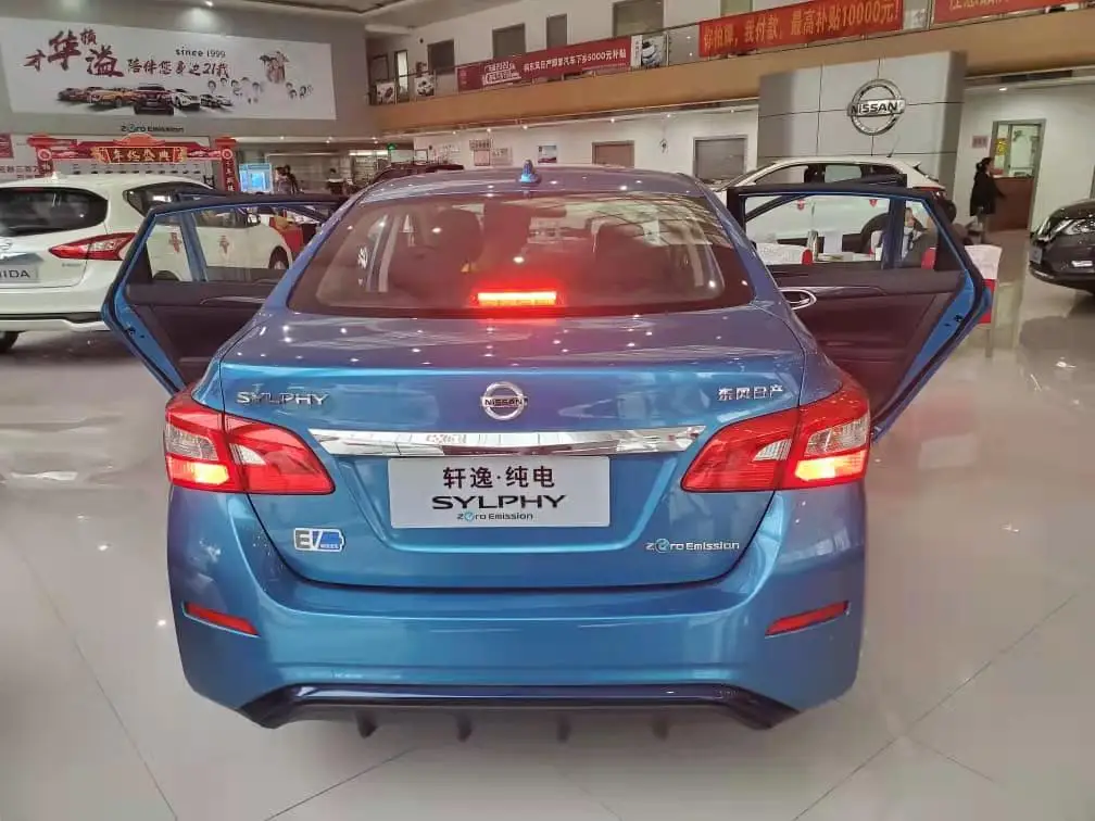  Высокоскоростной электромобиль по низкой цене спортивные автомобили с быстрой зарядкой взрослый большой радиус действия новым