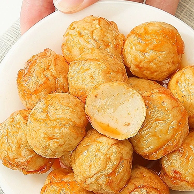 Оптовая продажа китайские пряные закуски рыбный шар экзотические морепродукты рыбные шарики вкусный горячий горшок мгновенная еда яйца