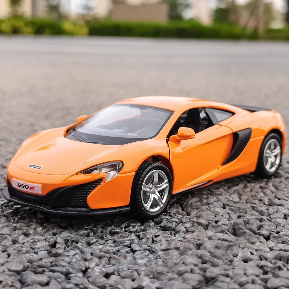 City Diecast 1/36 Aston Martin Vantage Alloy Car Toy Sports Car Models