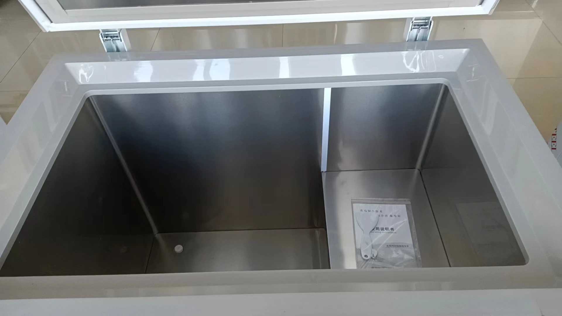 Commercial -45 -60 degree Ultra- Low Temperature Freezer For Seafood Storage Large Capacity Chest Horizontal Freezers For Sales