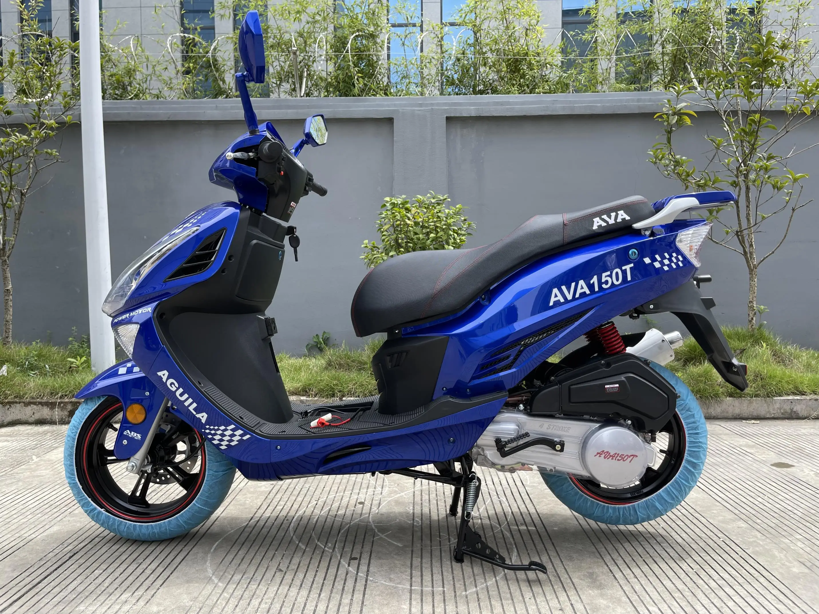 Exclusive Best Selling On Road Adult Clearance Gas Scooter Moped 50cc Scooter Gas 125cc 150cc