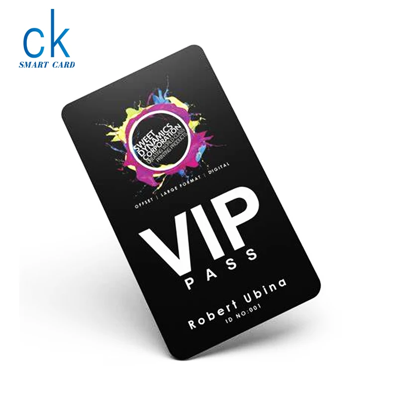 Glossy Matte Frosted PVC Membership Card Gift Card Vip Loyalty Card With Embossed Number Gold Foil Stamping