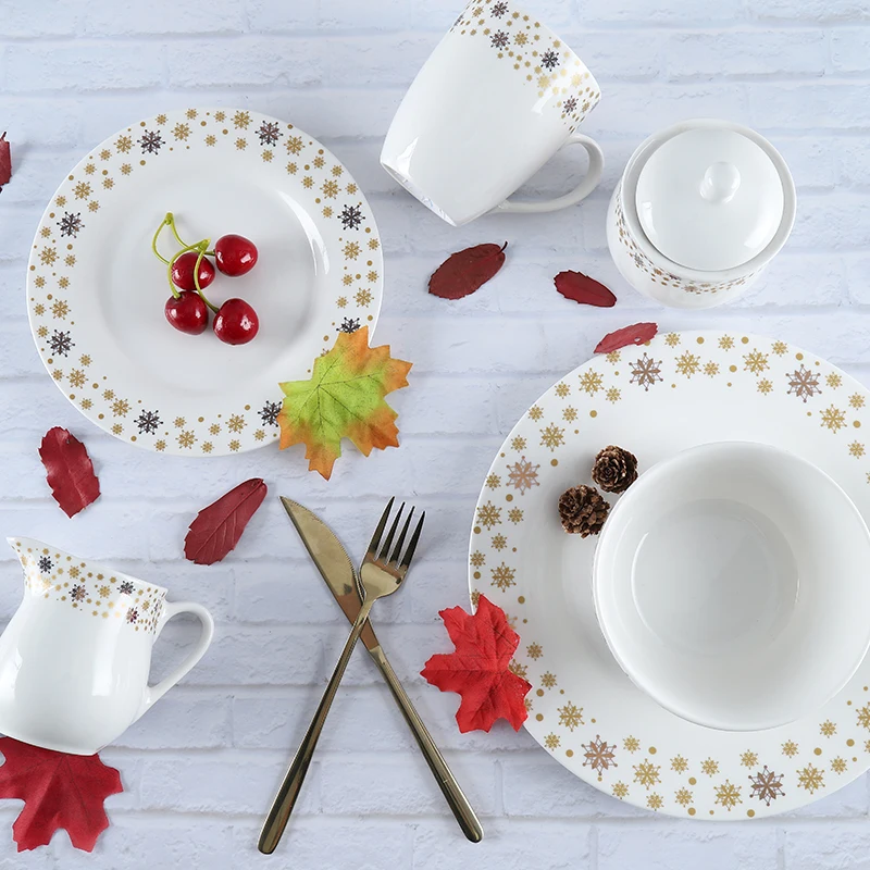 Недорогие фарфоровые обеденные тарелки от производителя Золотая французская посуда набор керамической посуды