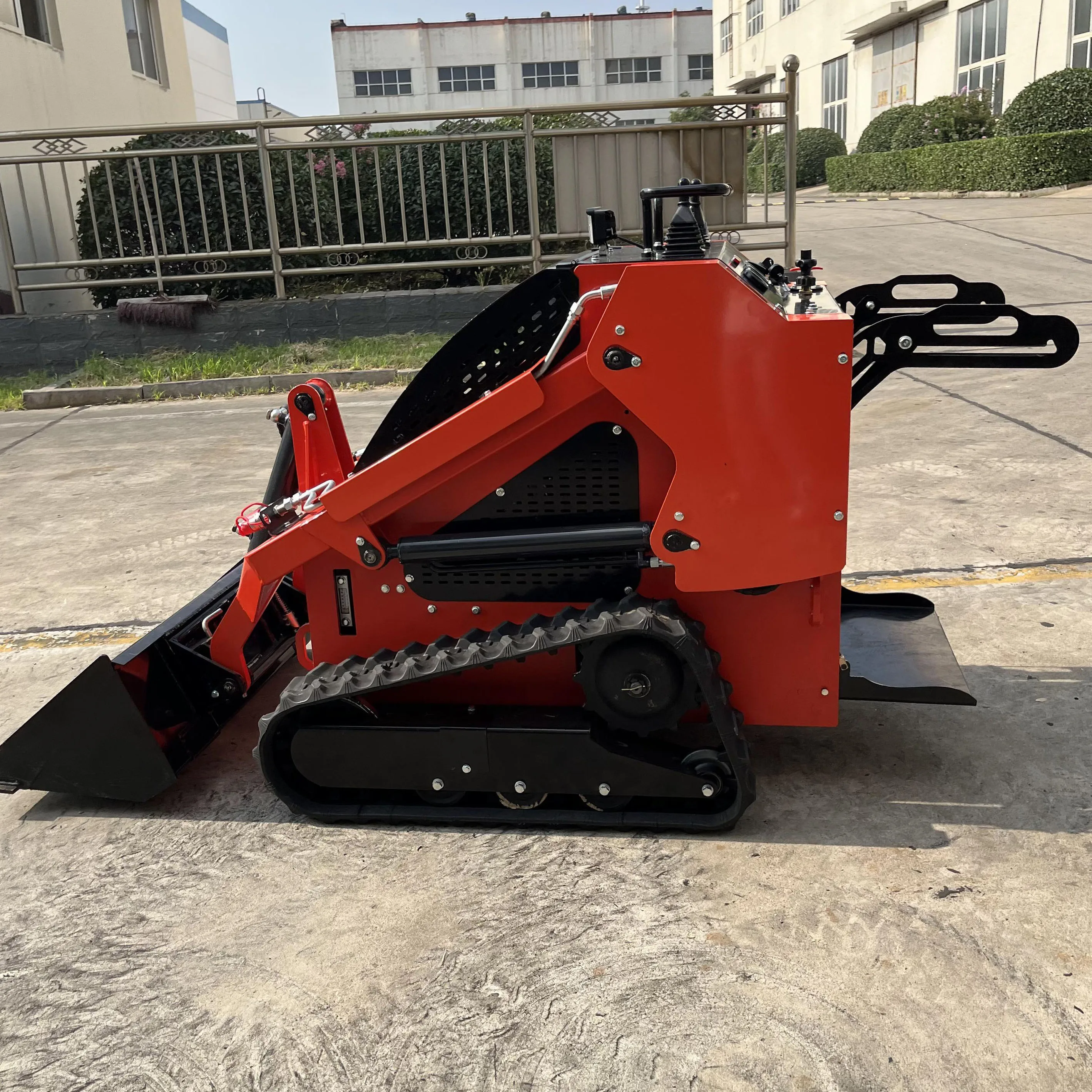 New Style Cheapest Articulated Mini Wheel Loader For Sale Telescopic China Mini Skid Steer Loader With Euro Quick Coupler Front