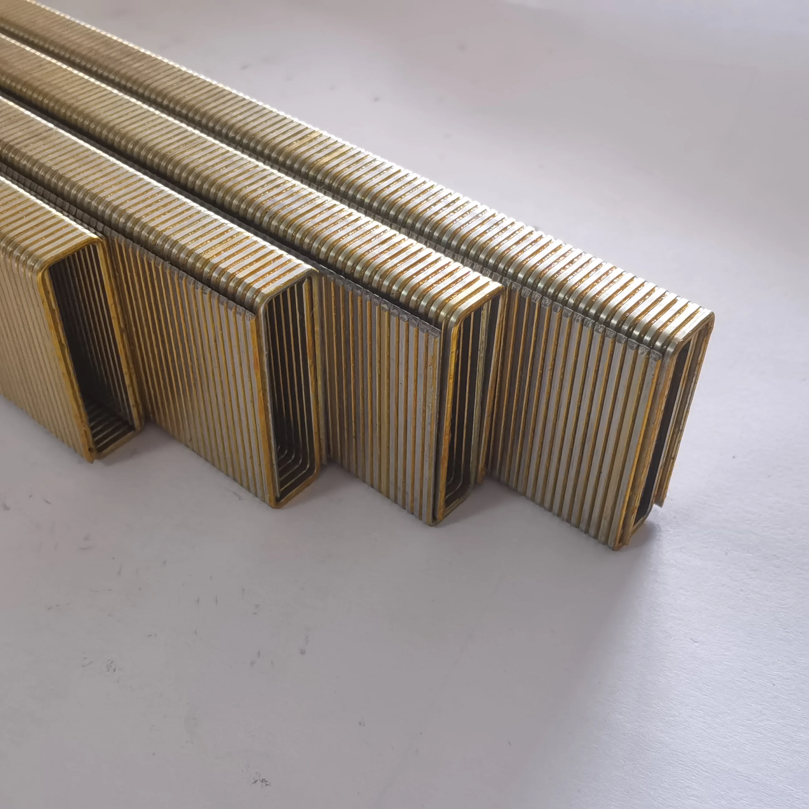 Grapas N32 N38 N45 N50 проволочные скобы для furnithre