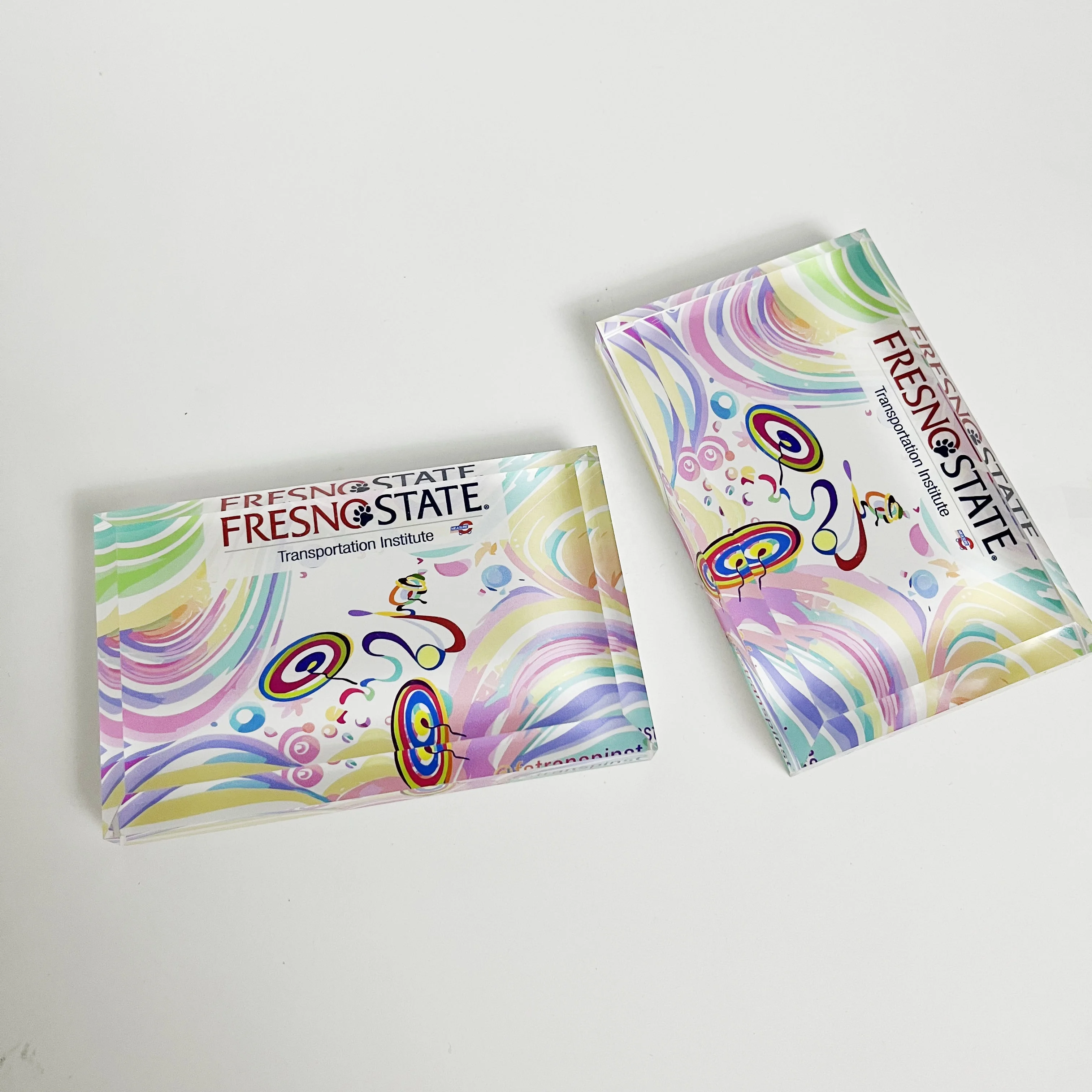 Factory Customized Acrylic Desktop Ornament Display  Celebration Event Acrylic Souvenir