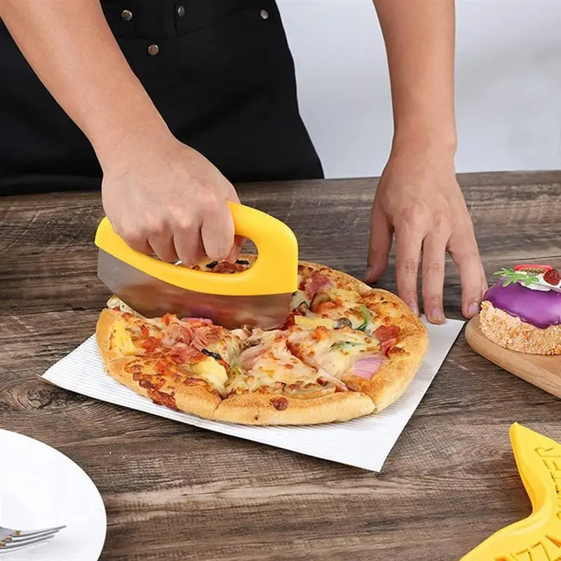 Stainless Steel Pizza Cutter With Protective Cover Pizza Knife