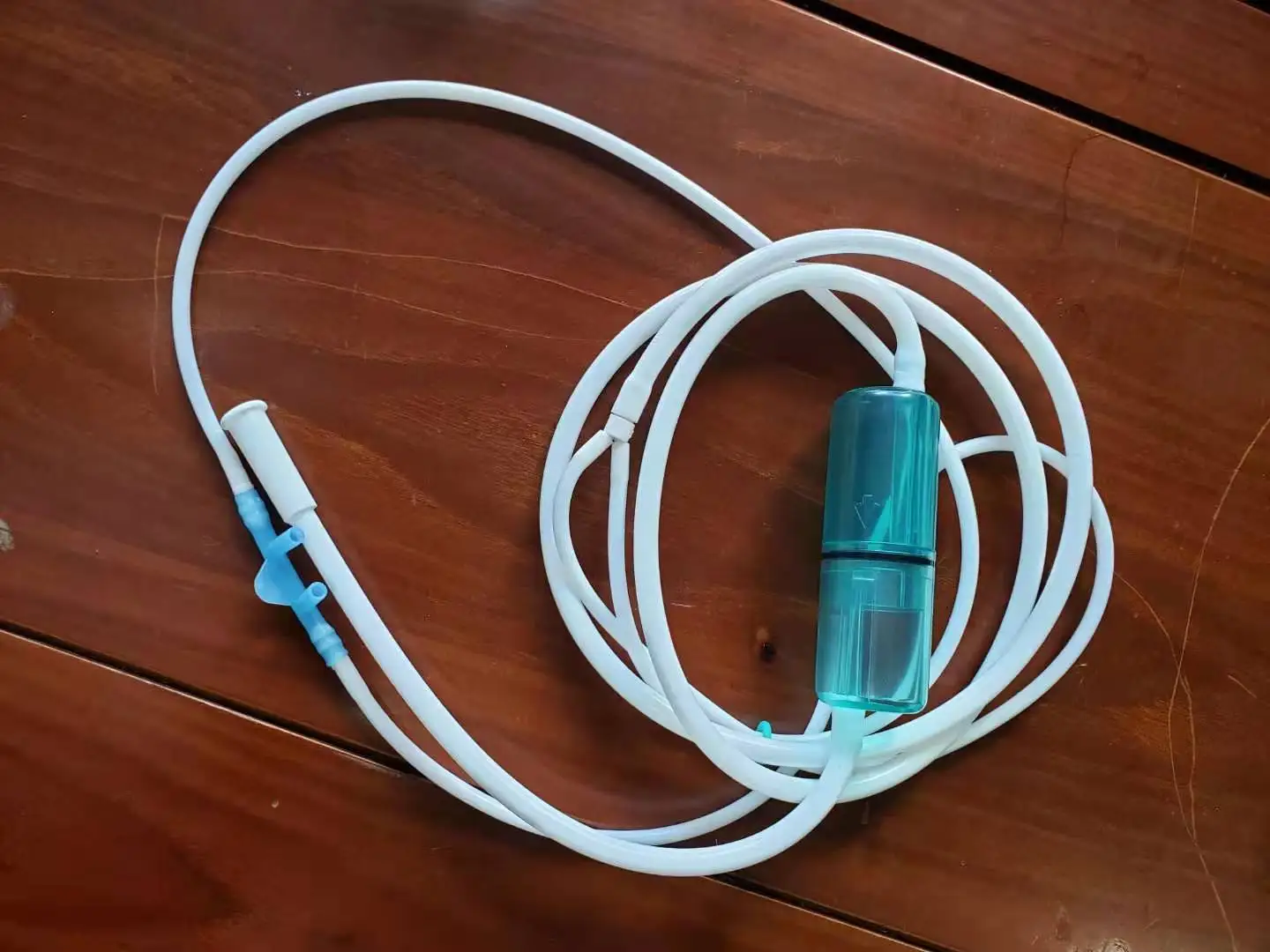 Custom Silicone Extrusions Manufactured Lock & Seal Containers gasket to Your Exact Specifications