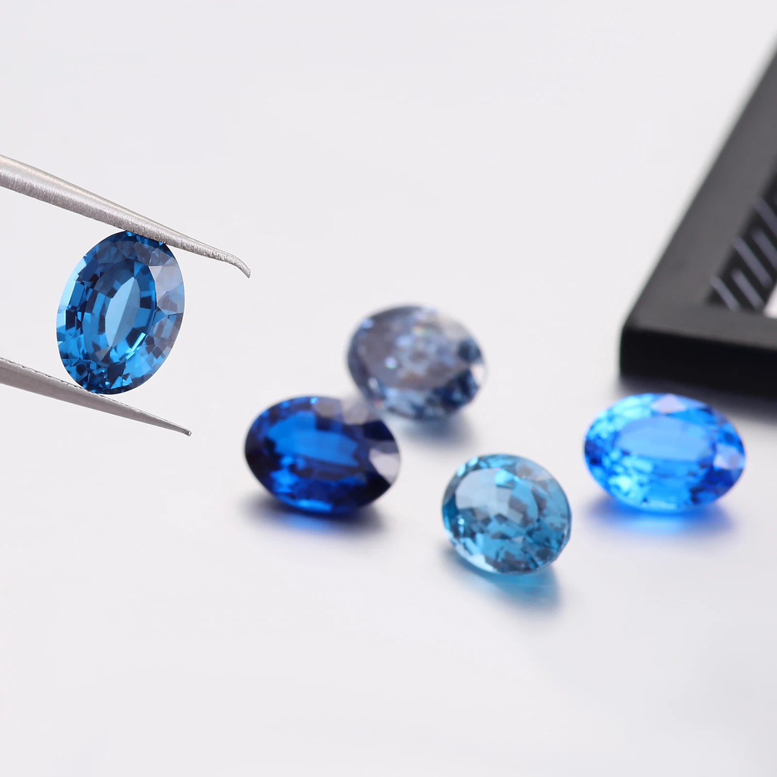 Wuzhou Natural gemstone cut Blue sapphire Loose Lab Created Synthetic Gemstone High quality customize cut service Manufacturer