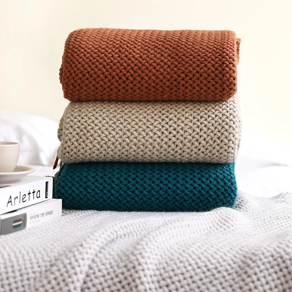 Acrylic blanket solid color knit throw blanket knitted soft knitted blanket with tassel