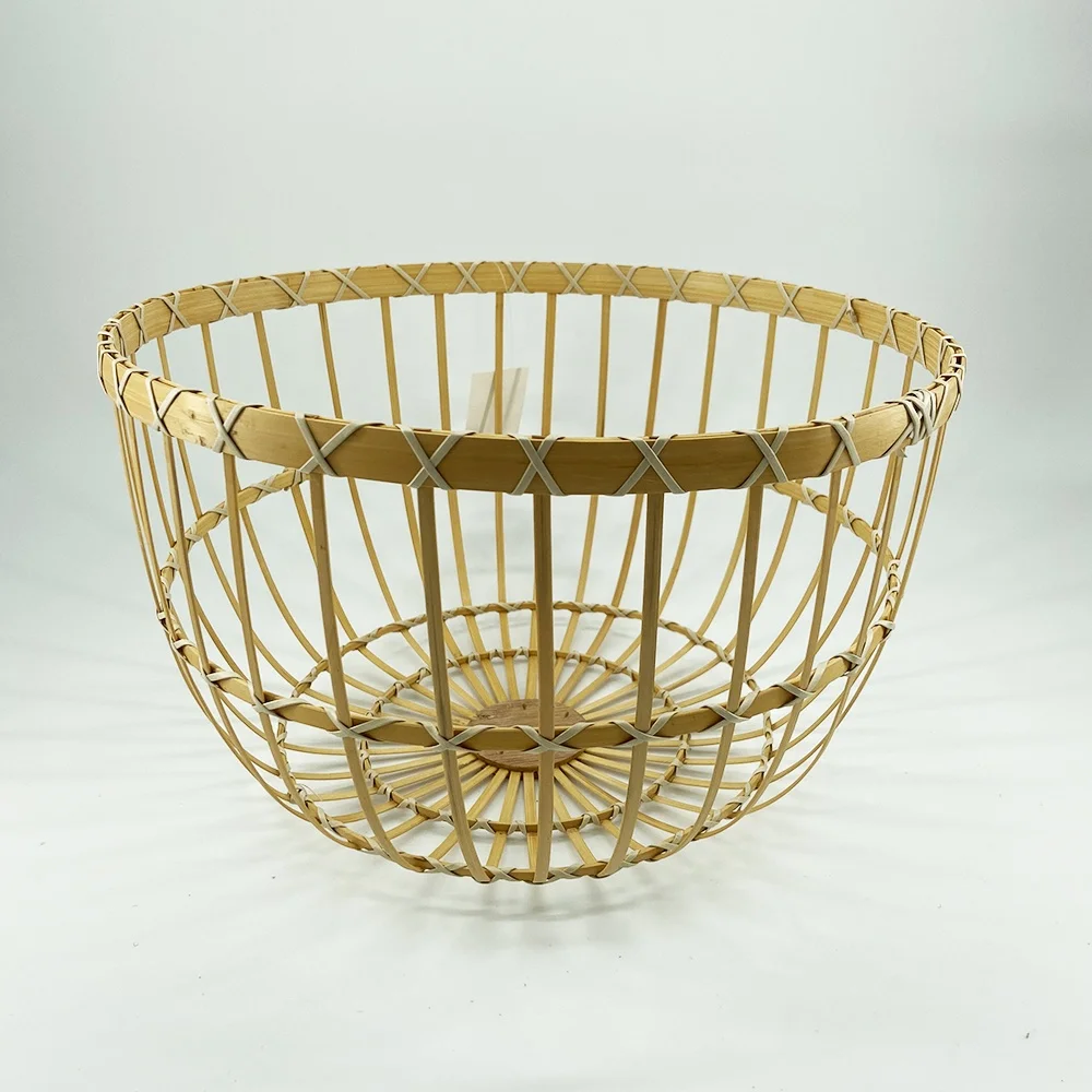
handmade woven natural bamboo gift/kitchen shallow baskets for storage food fruit and vegetables 