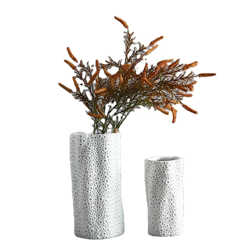 Distributor Wholesale Delicate Conference Room Balcony Simplicity Resin Decorate Vase