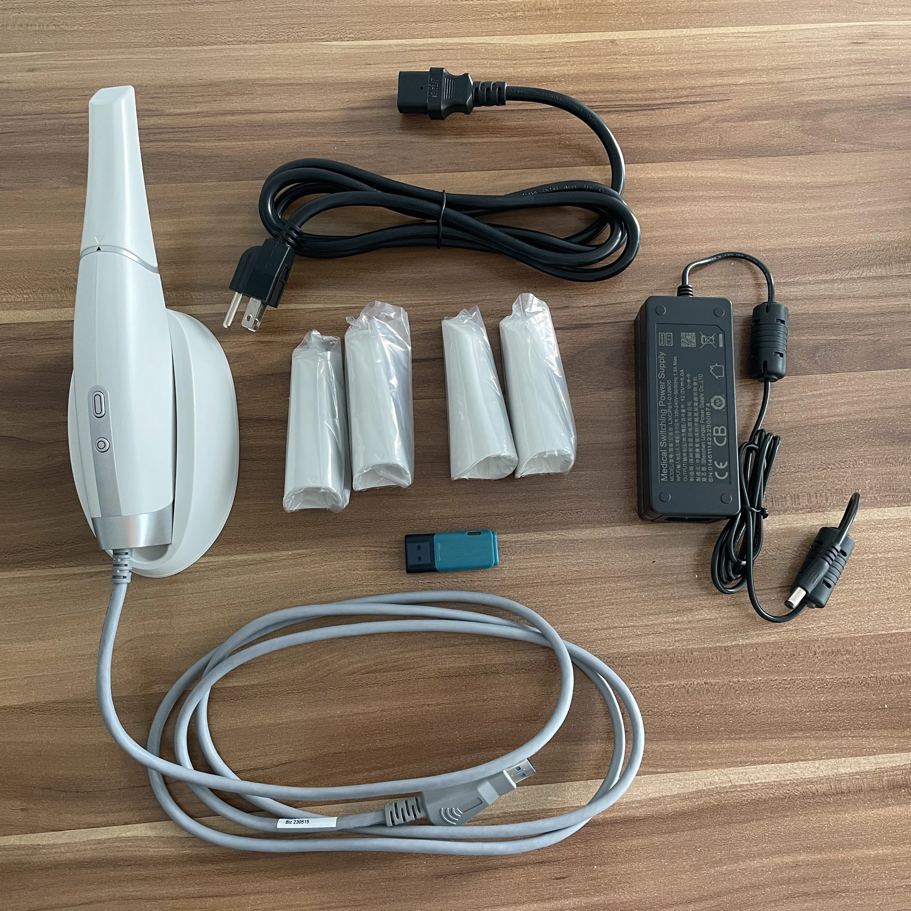 Factory Direct Invisalign 3Shape Dental Scanner Fast Wireless 3D Medit I700 Camara Mini Electric Intraoral Scanner Metal