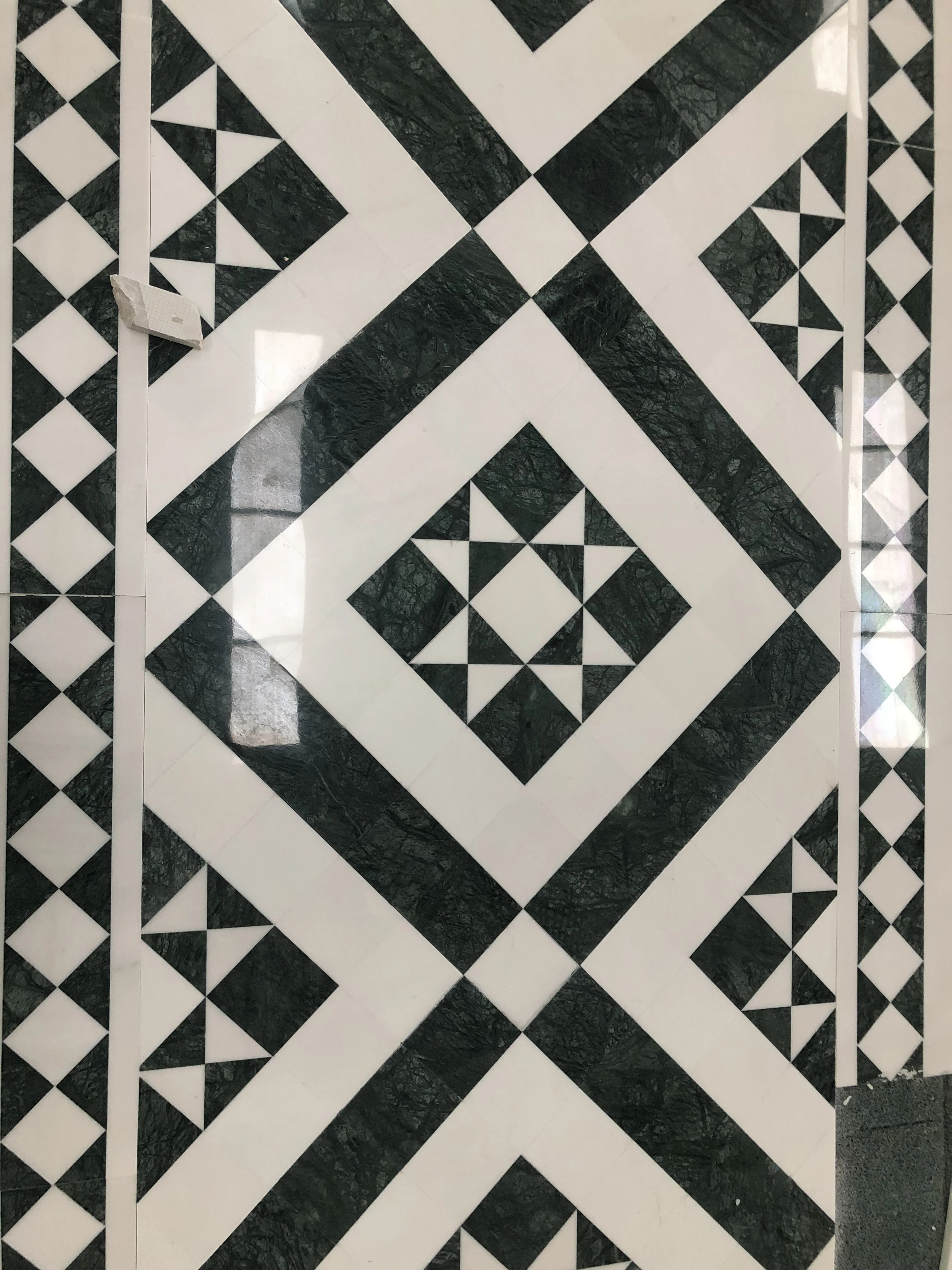 Thassos White Marble and Green Marble Stone  Waterjet Medallions Floor Tiles for Luxury Villa Decoration