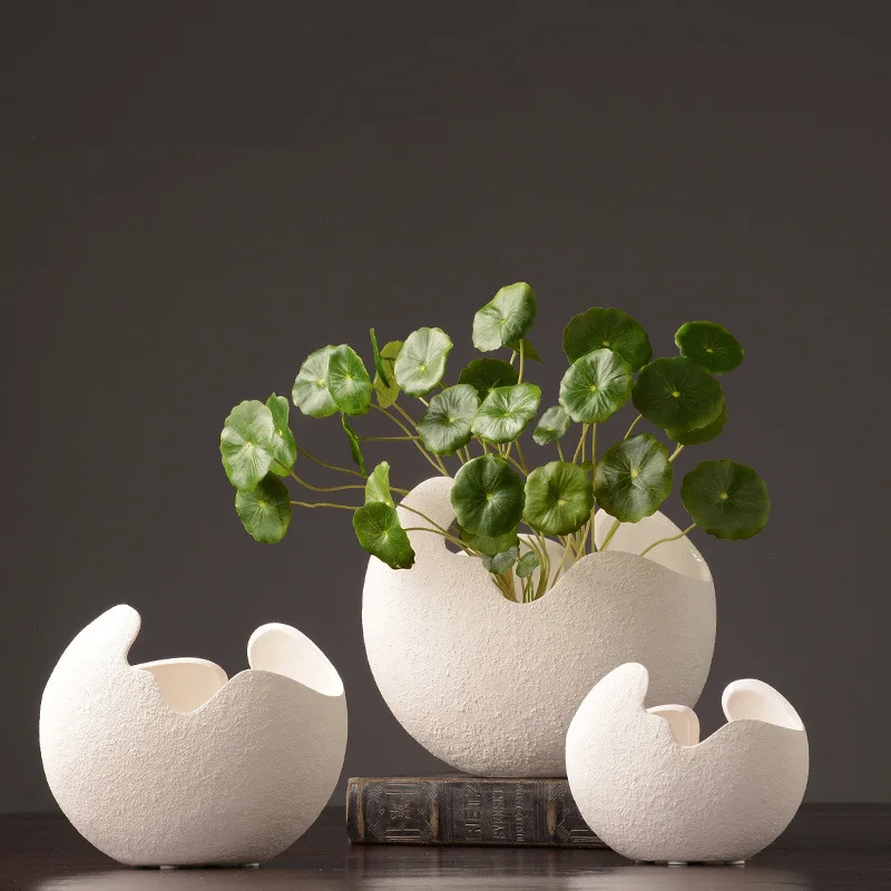 Nordic egg shape Modern Simple White Ceramic Small Vase For Home