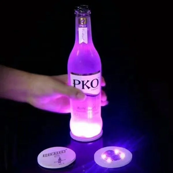  Оптовая продажа Логотип Бар УФ мигает подсветкой бутылка RGB черного и белого цвета с рекламный Пить Стикер чашки 3 м СИД ЕВА каботажное