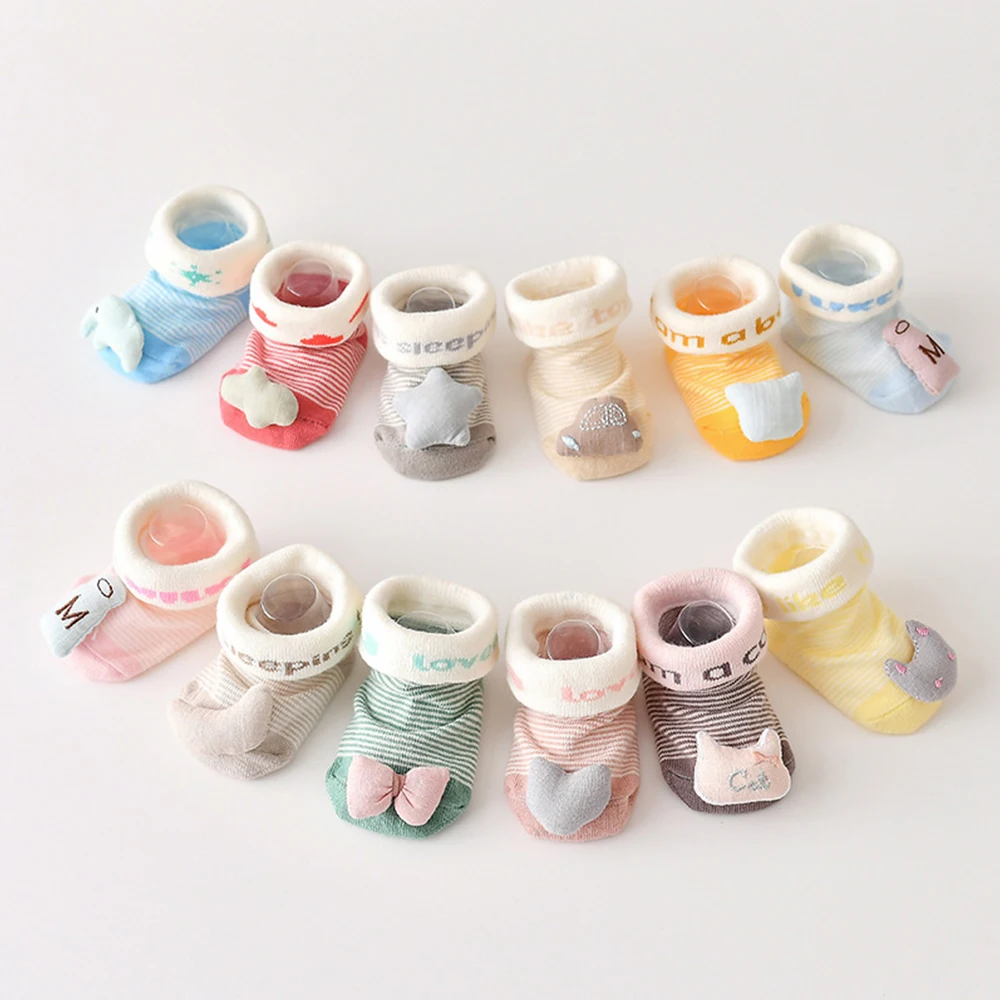 China rubber sole floor walking toddler baby socks anti slip