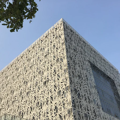 Простая установка, резная декоративная настенная панель, ФАСАДНАЯ ОБЛИЦОВКА, алюминиевая перфорированная фасадная панель