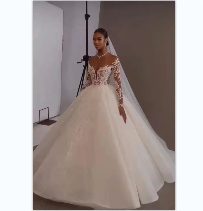 New African wedding dress Long sleeve lace high waist temperament bride lace wedding dress