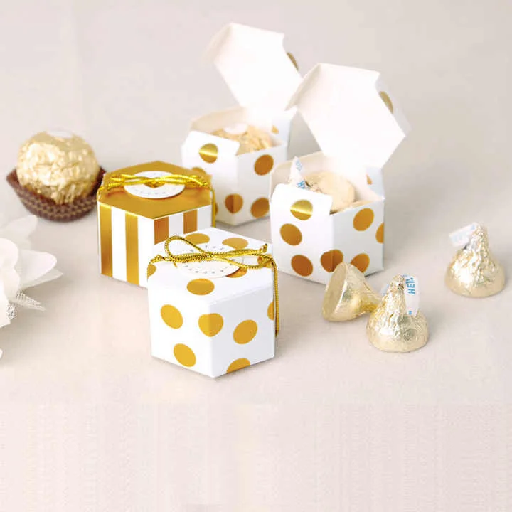 Popular Luxury Golden Holiday Gift Packing Boxes for Candies Chocolates Cakes Cookies Christmas Gift Boxes