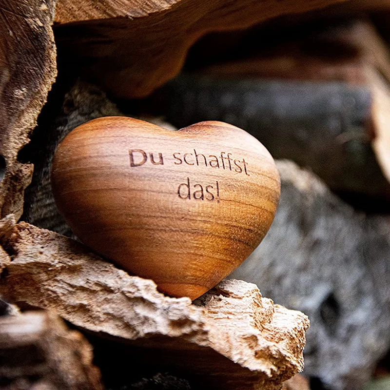 Custom Logo Wholesale Unique Valentine Gift Decoration Wooden Heart Shaped Crafts