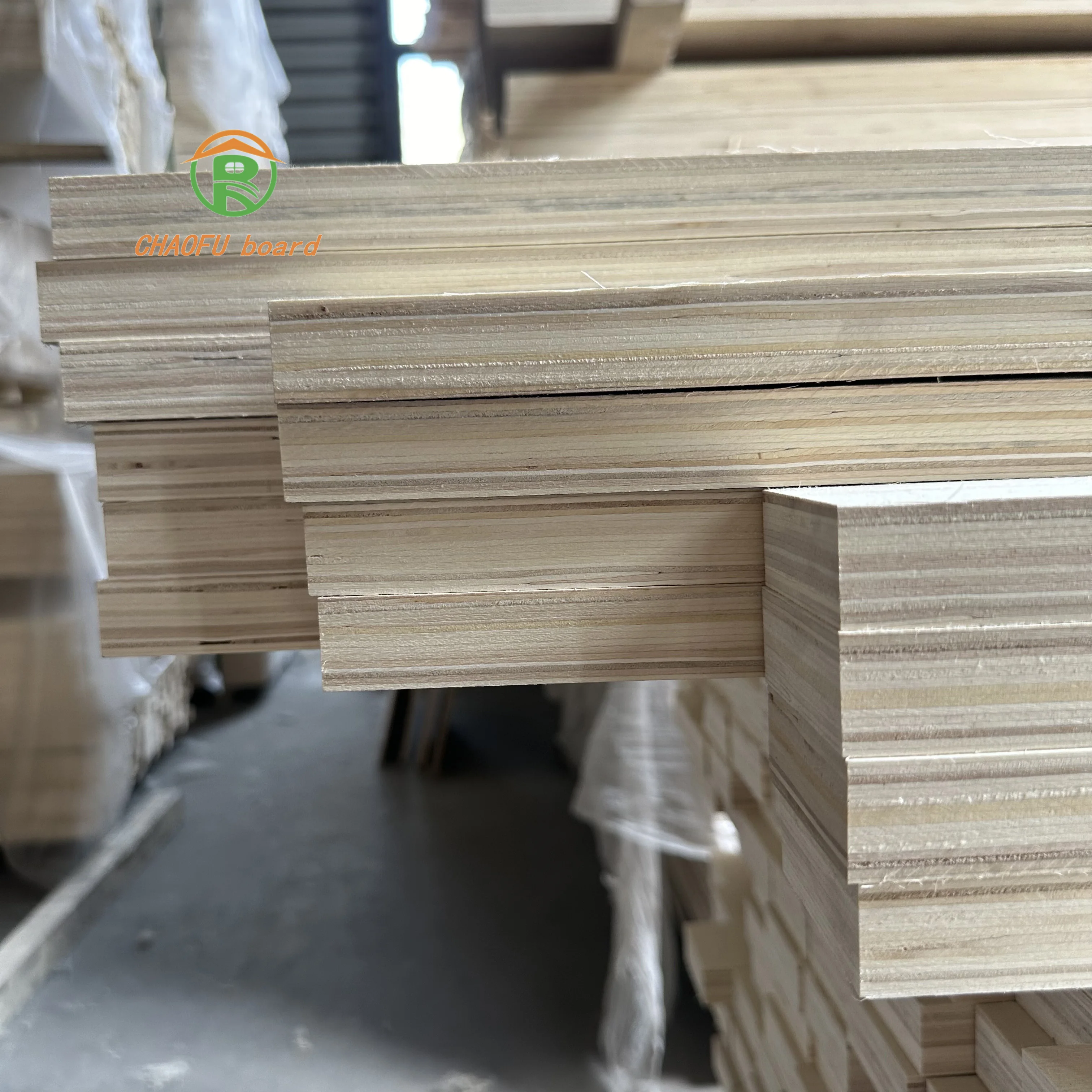factory direct selling customizable  dimension F4S poplar wood pine wood LVL plywood  indoor door core material