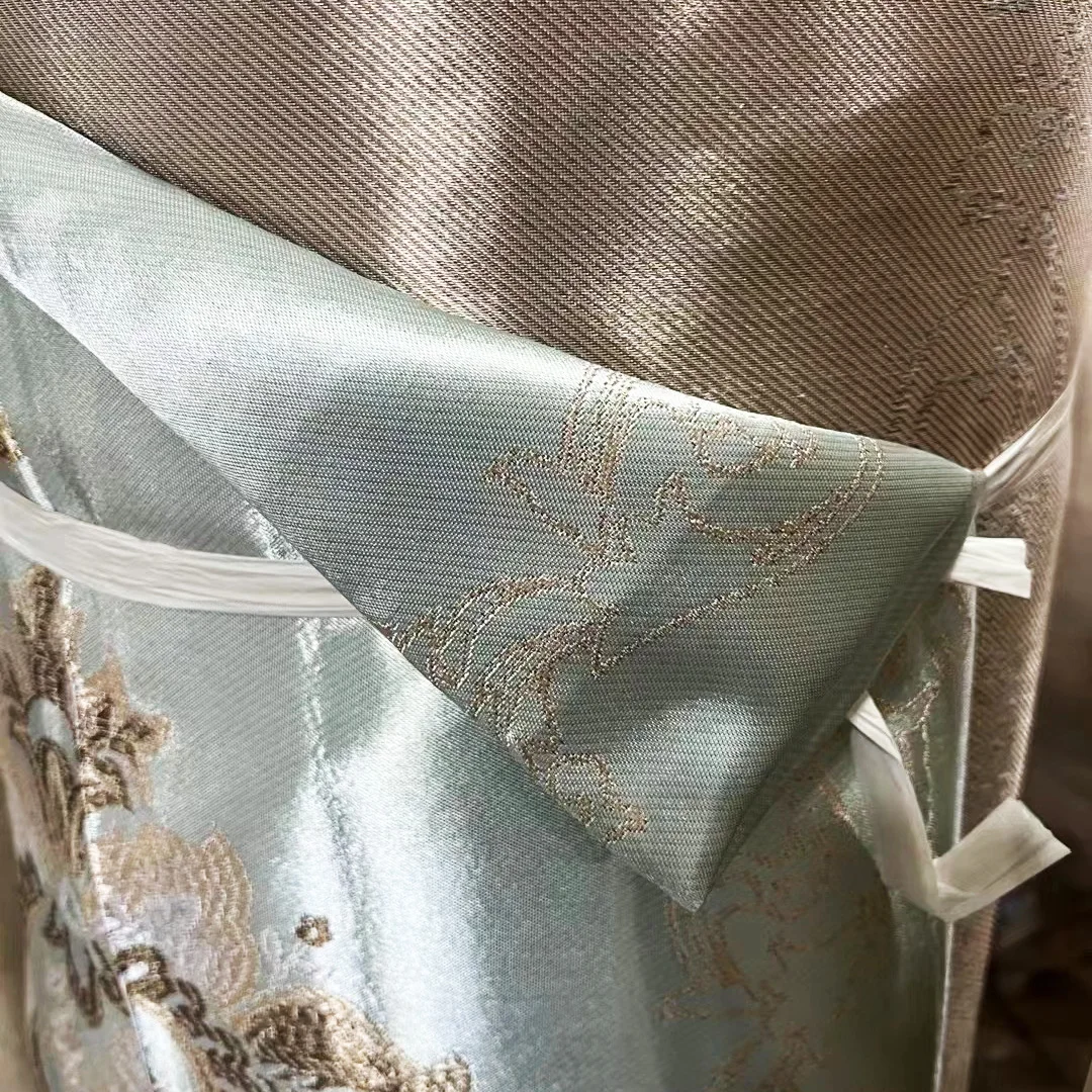 Low MOQ Stock Roller Polyester Jacquard Curtain Fabric Hotel Blackout Curtain Fabric