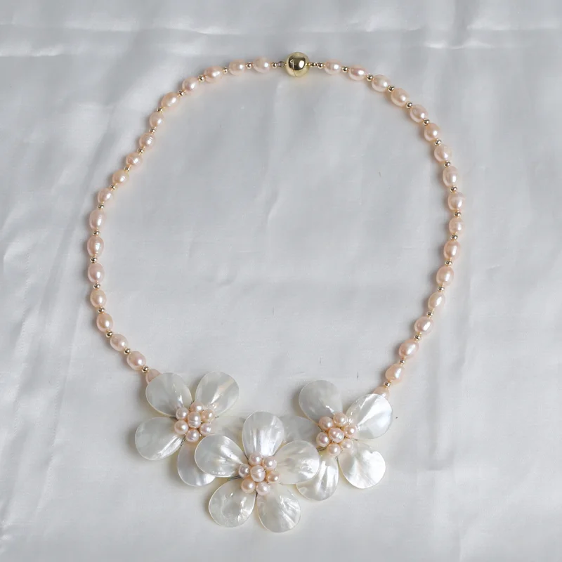 Natural Rice Shape Flower Freshwater Pearl Necklace Jewelry Set Sea Shell Necklace For Women