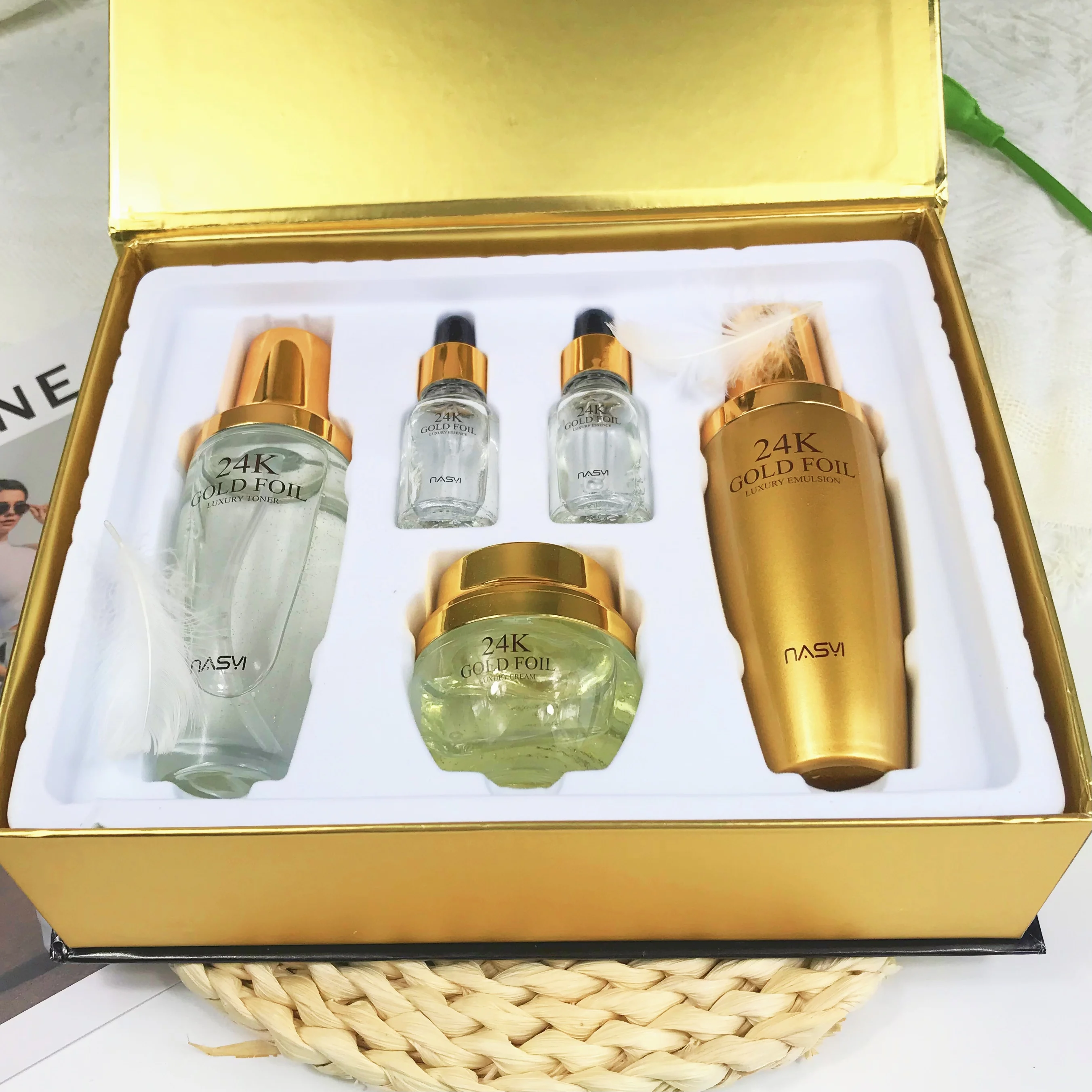 2022 private label skin care gift set 24k gold caviar cosmetic 24k gold face skin care set