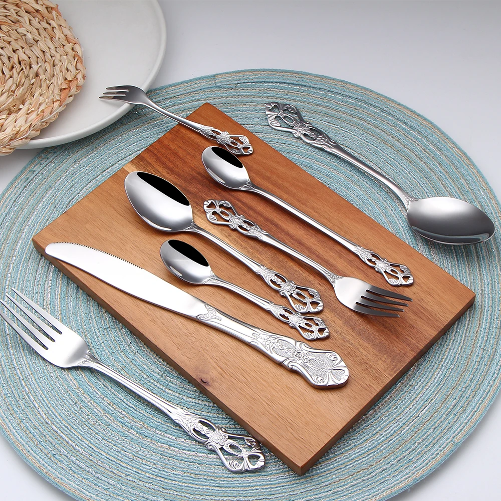 Stainless Steel Steak Knife Fork Gift Box Imperial Court Retro Relief Palace Steak Knife Fork Spoon Flatware Sets For Giveaway