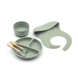 Wholesale stock custom your logo baby plate suction silicone baby silicone bib bowl spoon tableware set