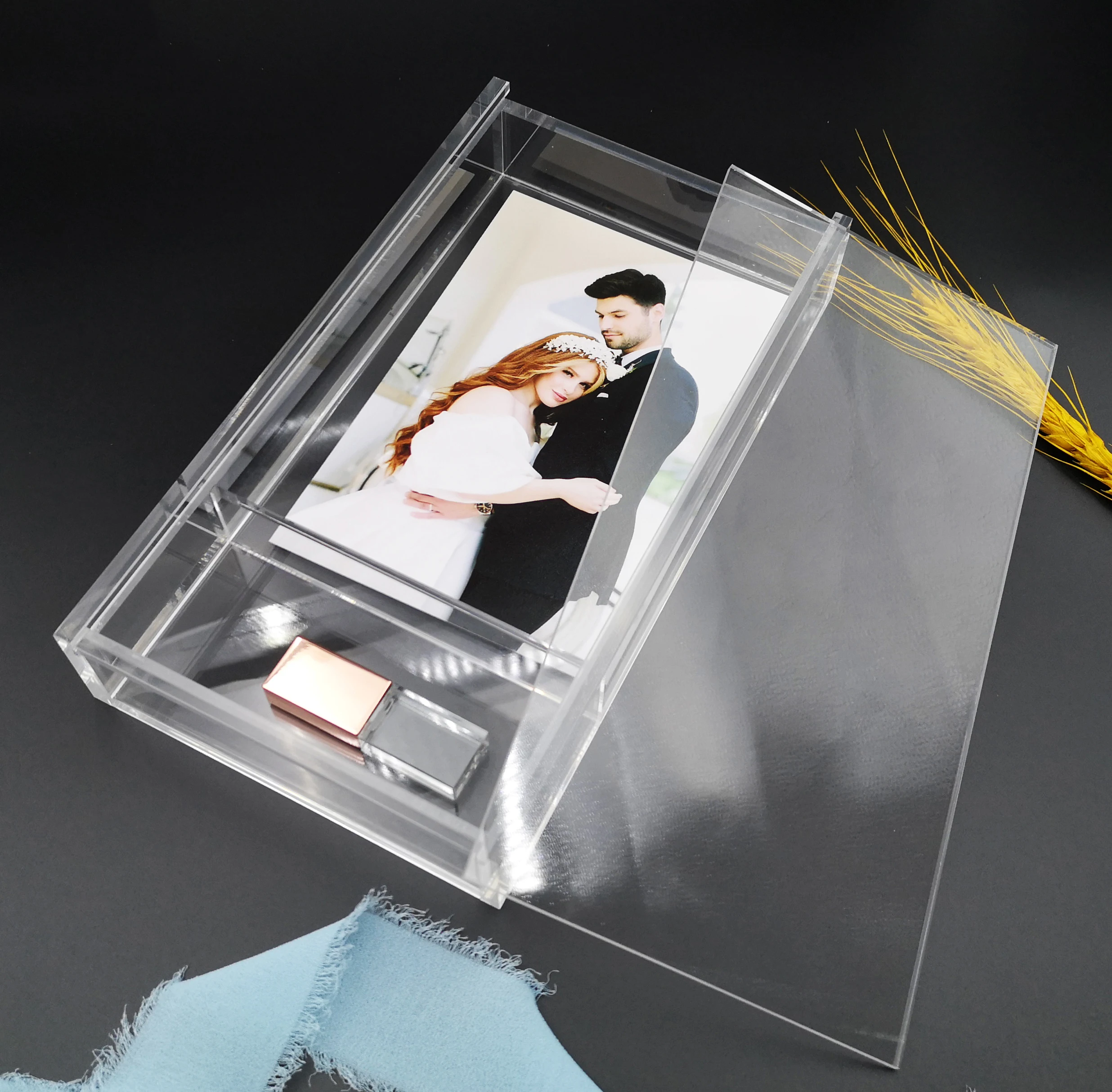 New Design Luxury Presentation Boxes Wedding Gift 4*6  5*7 inch Photo Prints Album Linen USB Package Box Glass Acrylic Box