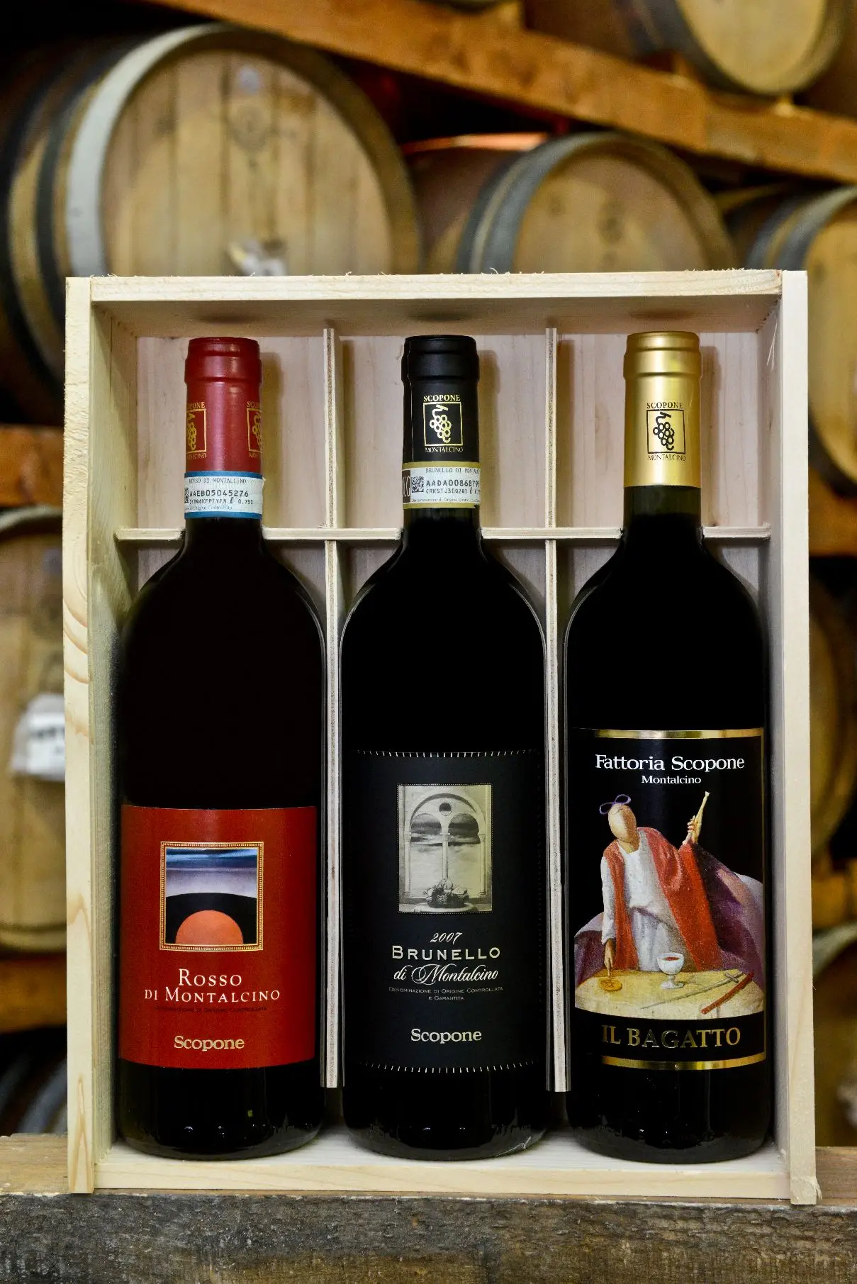 TOP QUALITY ITALIAN RED WINE BRUNELLO DI MONTALCINO DOCG RISERVA 2013 BEST QUALITY TOP WINE RED WINE