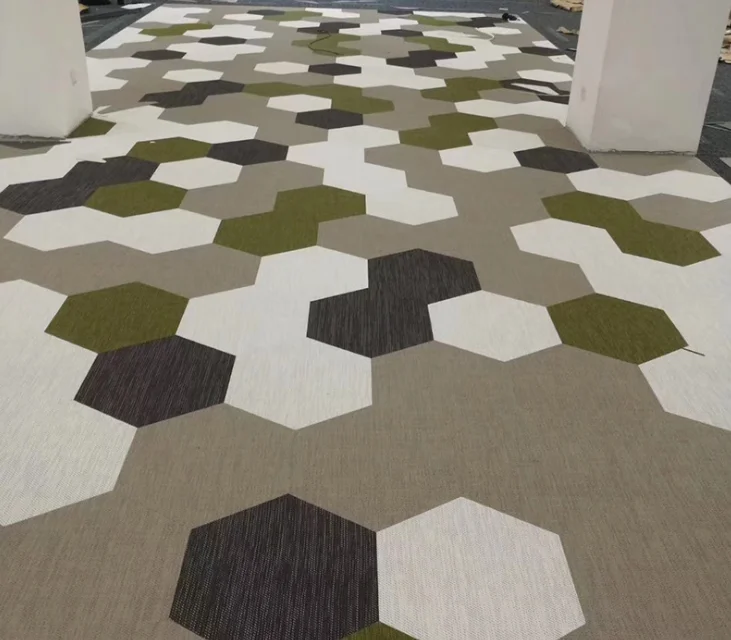 Eco-friendly plastic pvc vinyl flooring roll