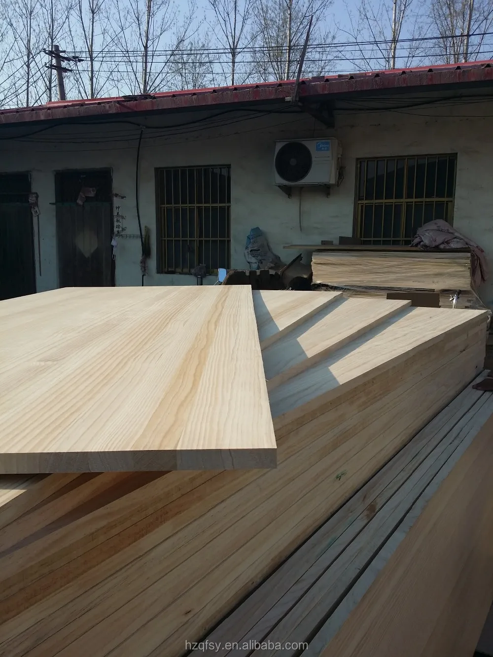 Customizable Solid Pine Wood Board Wholesale Pine Board Pine Eco Friendly Wood Board