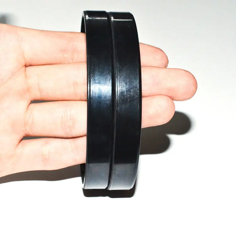 Oil Resistant rubber NBR FKM TC Style Oil Seal