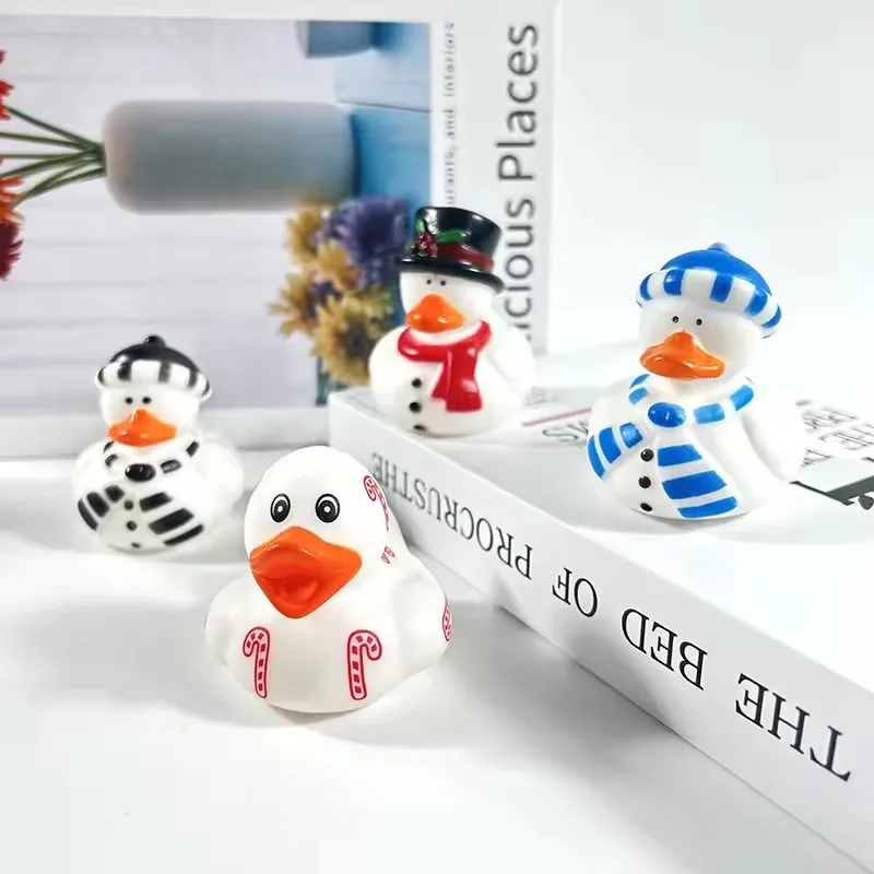 Creative Bath Toys Holiday Christmas Duck and Snowman Pinching Screaming Shaped Duck Lovely Water Gift for Baby & adult