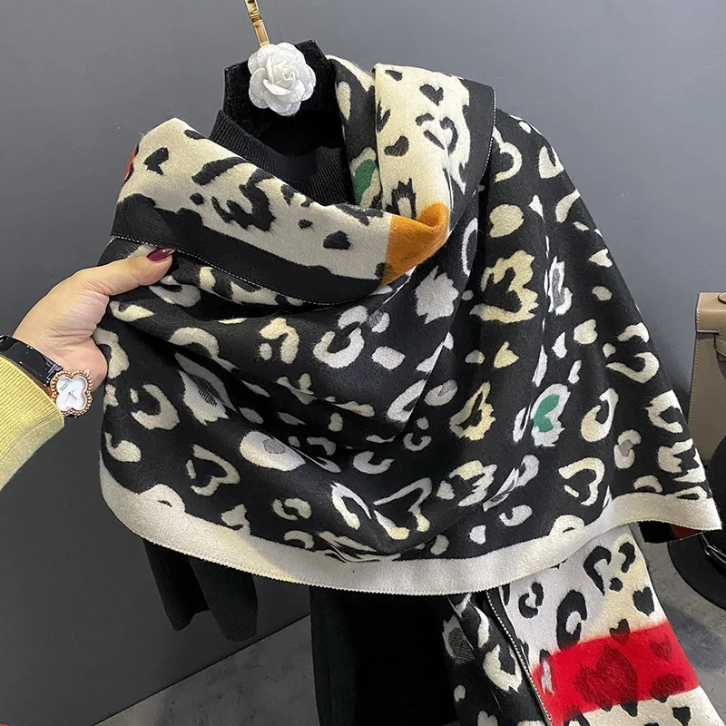 Wholesale New Design Heart Shape Thick Knit Jacquard Acrylic Imitation Pashmina Cashmere Double Sided Dubai Shawl Scarf