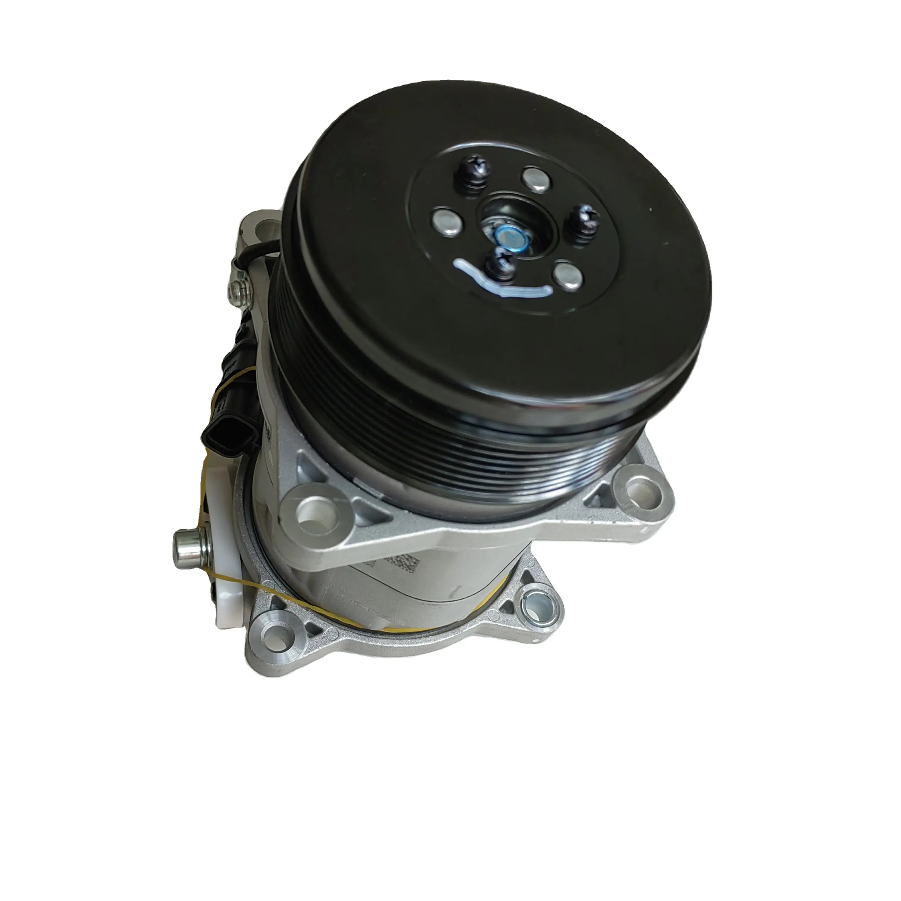 Sinotruck howo parts air conditioning compressor 200V77970-7028  for Sinotruk T5G T7H Truck