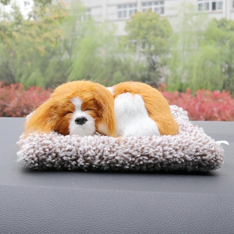 Cute 30*20cm Dog Car Dashboard Decoration Ornaments Modern Style Activated Carbon Simulation Type with Plush Cat Pattern