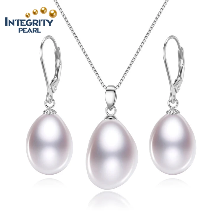 Fashion Jewelries Earring Pendant Necklace Wedding Bridal Jewelry set Freshwater Baroque Hot sale Pearl Set Jewelry products