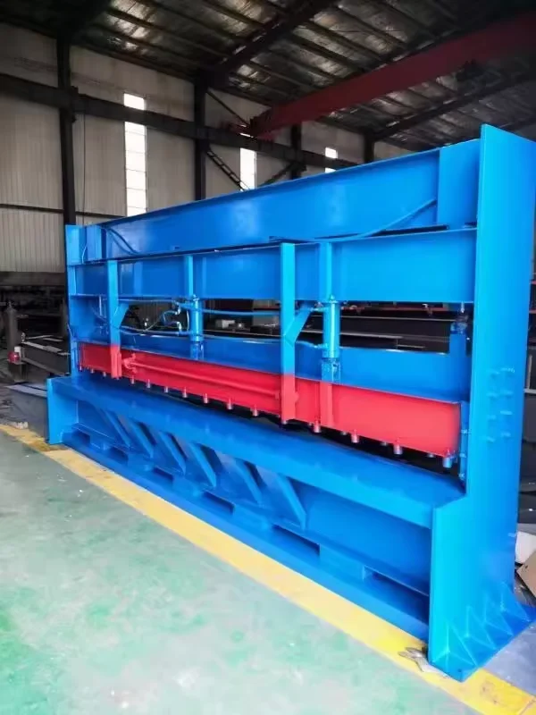 Metal Sheet Manual Bending Machine  Effective Bending Machine Quality Steel Make