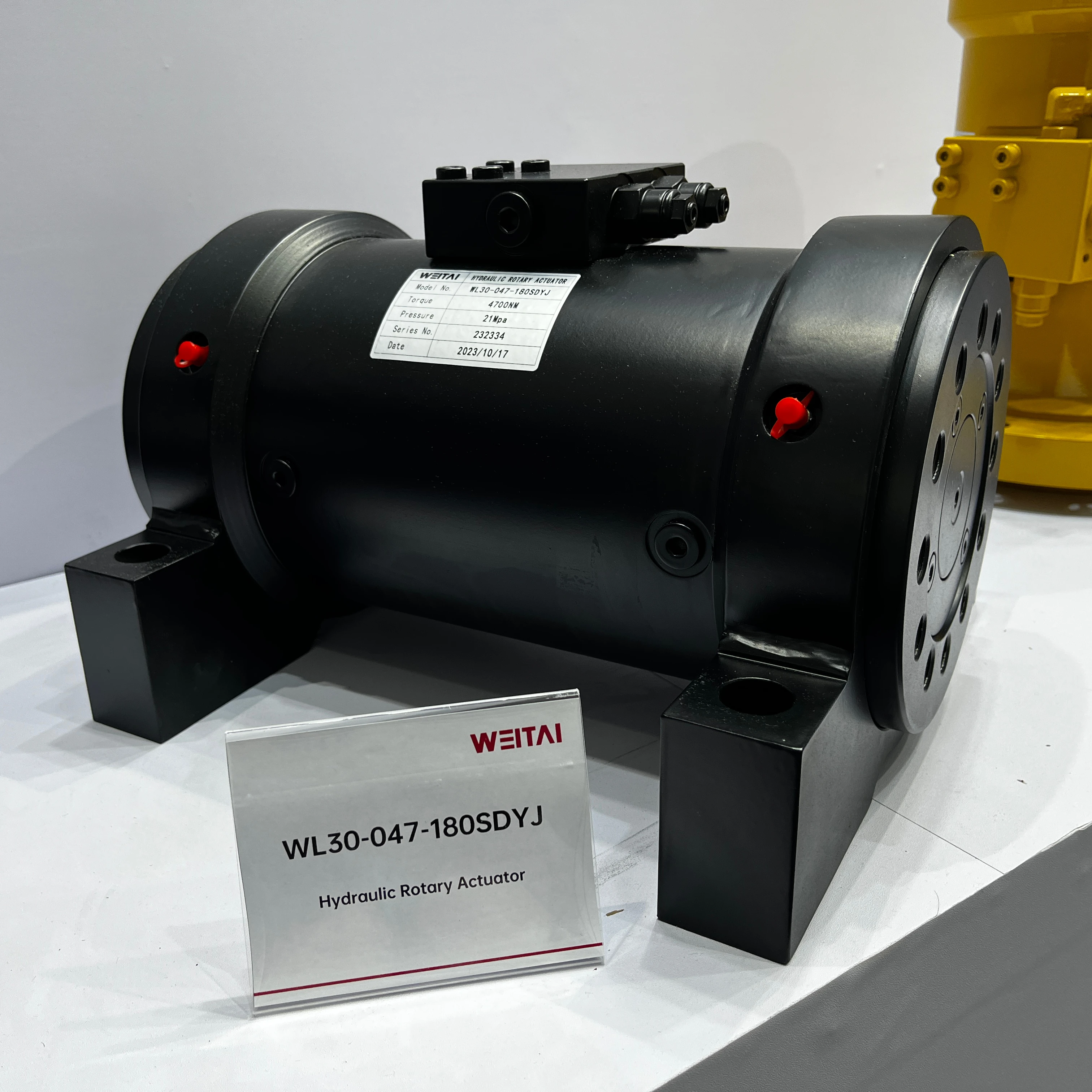 Прямая поставка с завода WEITAI быстрая доставка 1 год гарантии Серия ISO 9001 L Новый гидравлический поворотный привод Helac