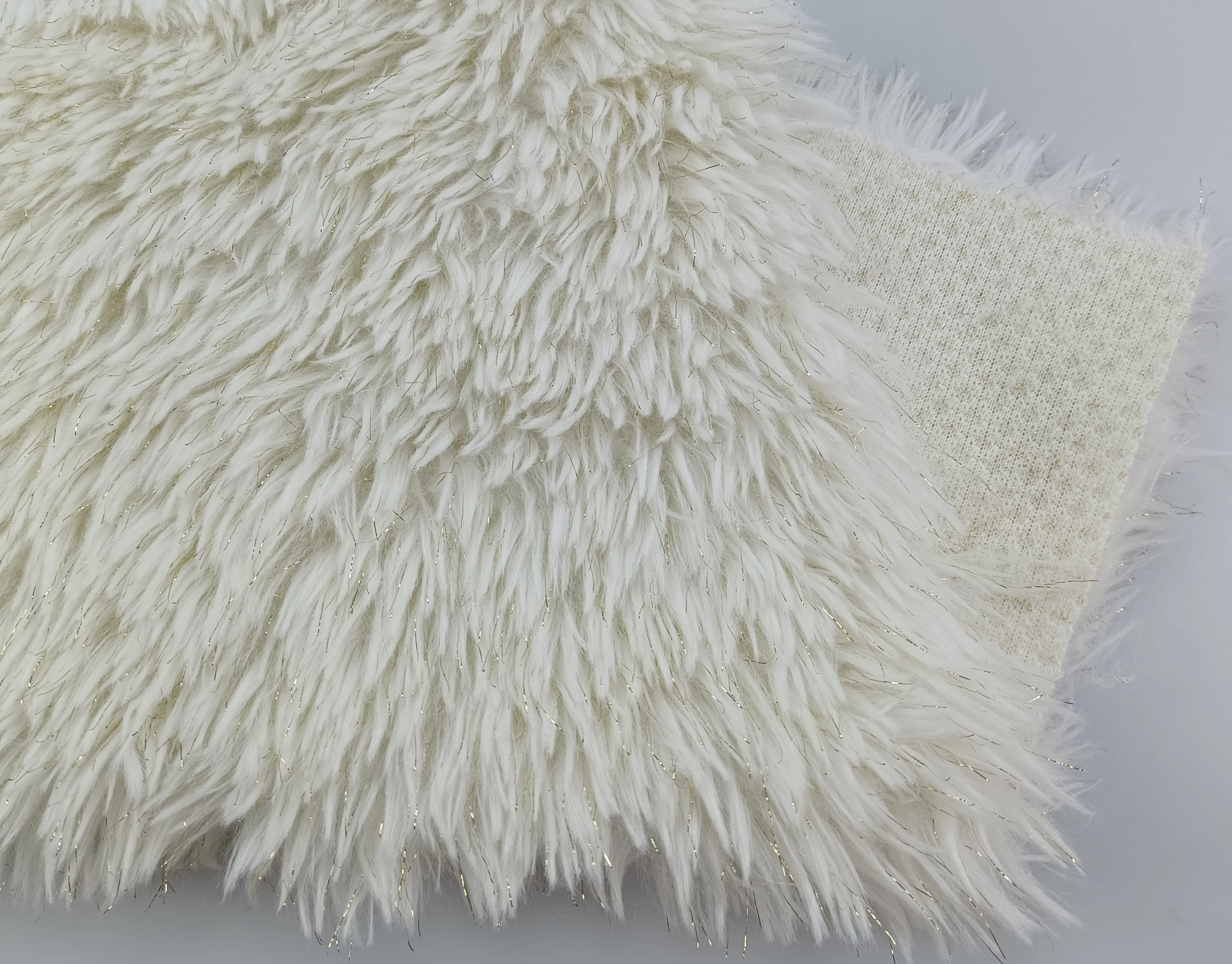 Stylish Sequined Long Pile Shaggy Rabbit Faux Fur Fabric for Blanket/Coat/Fur Collar/Shawl