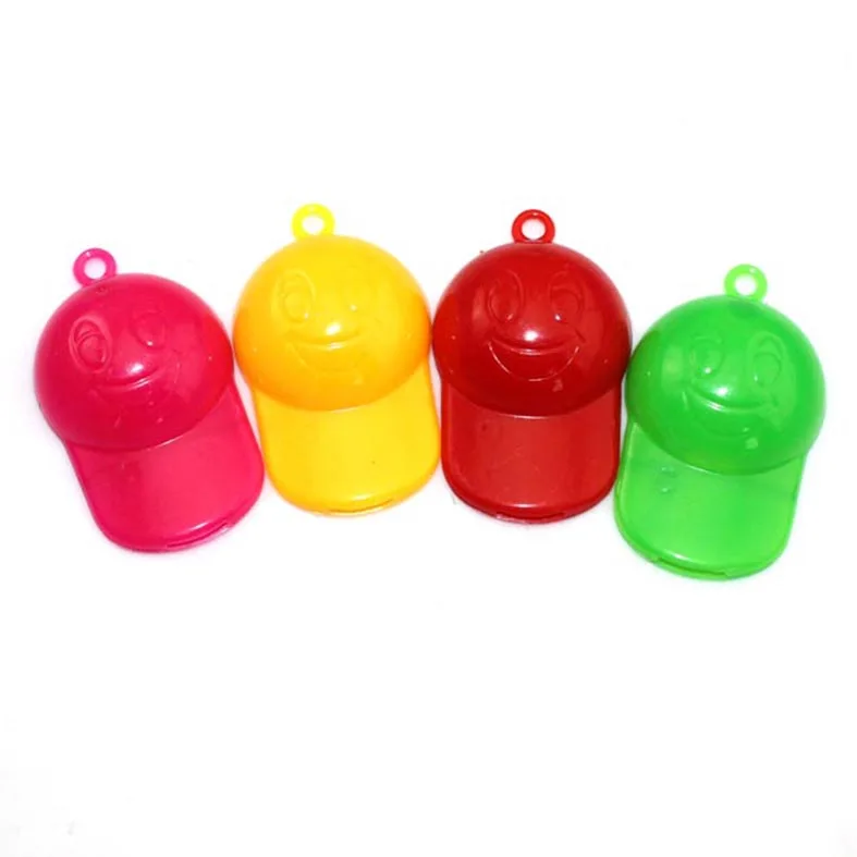 New Designed Very Funny Colorful Plastic Mini Toy Hat For Play House Games