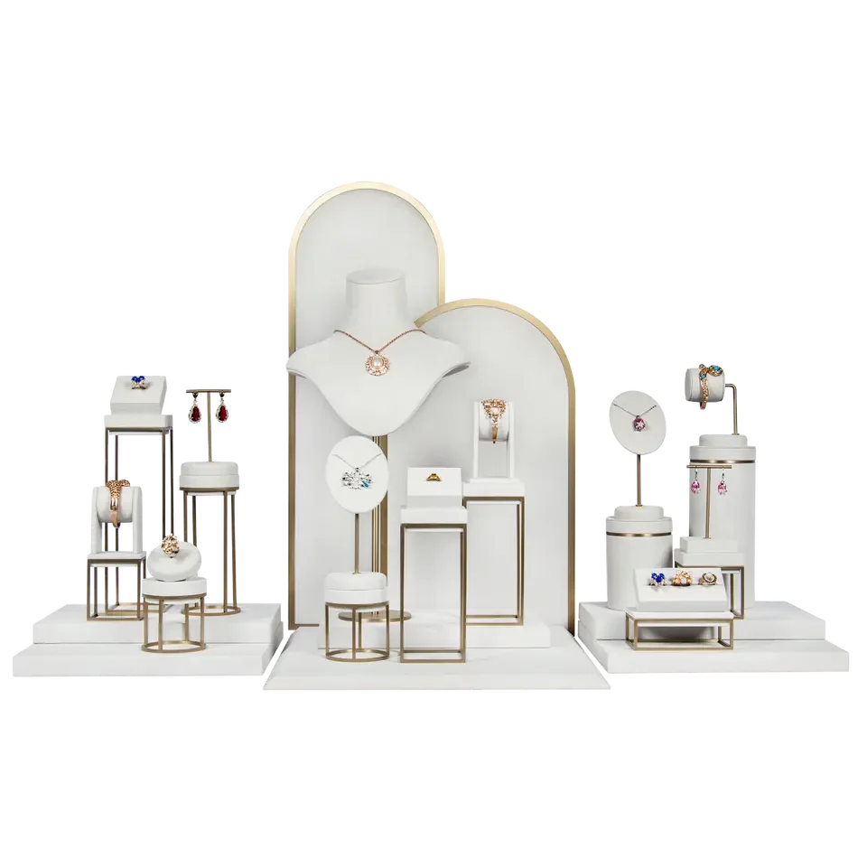 Luxury Jewelry Store Showcase Exhibitor Display Set Bust Necklace Pendant Rack Metal Jewelry Display Set Stand