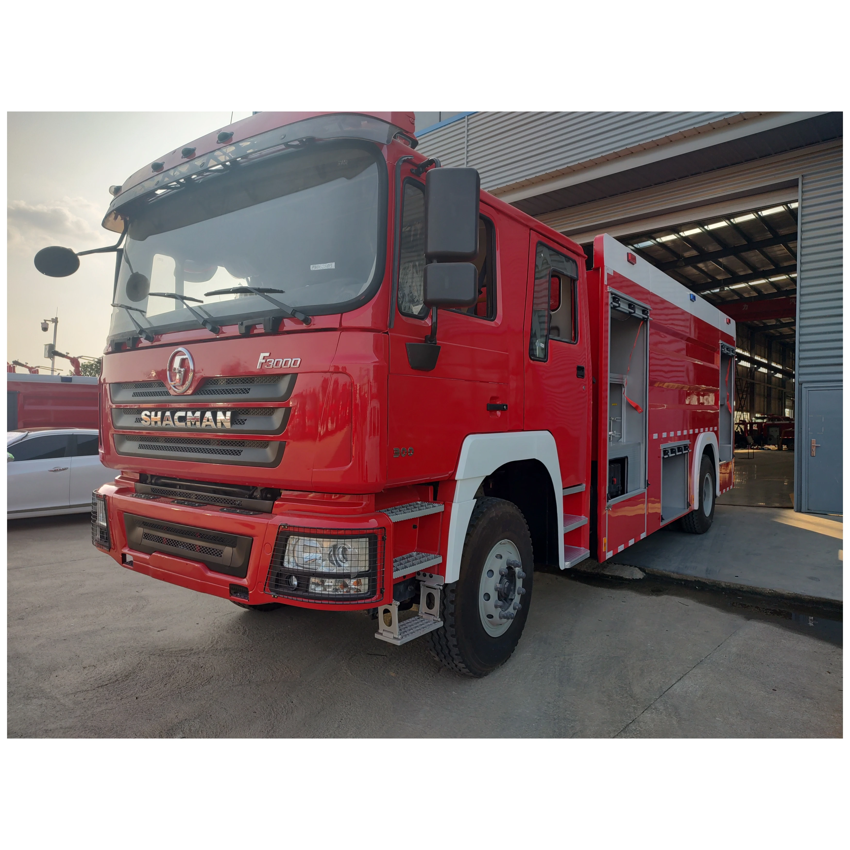 Shacman F3000 8000L 10000L 12000L Fire Fighting Truck with Good Performance and Price